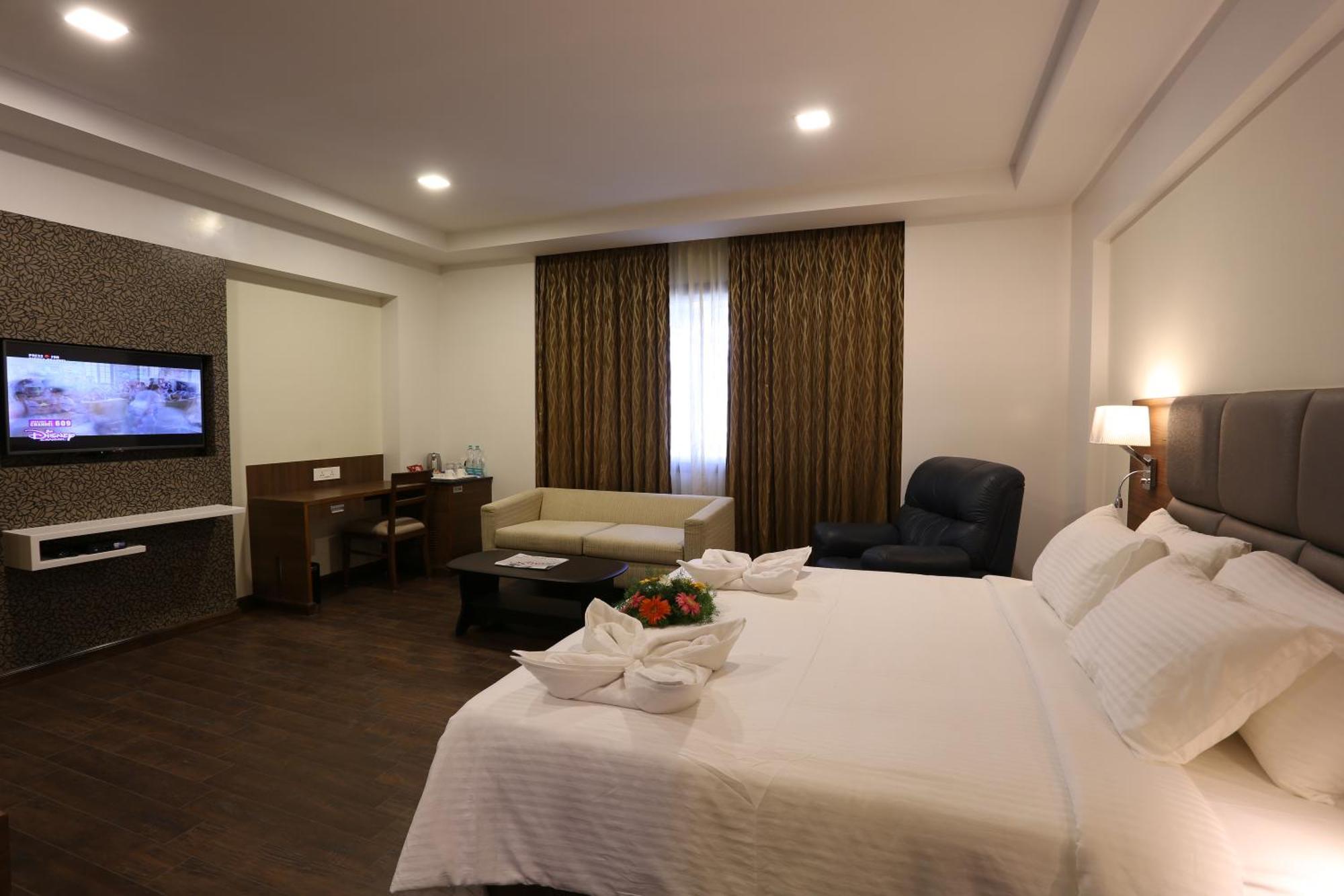Fressotel Seetharam Coimbatore Esterno foto