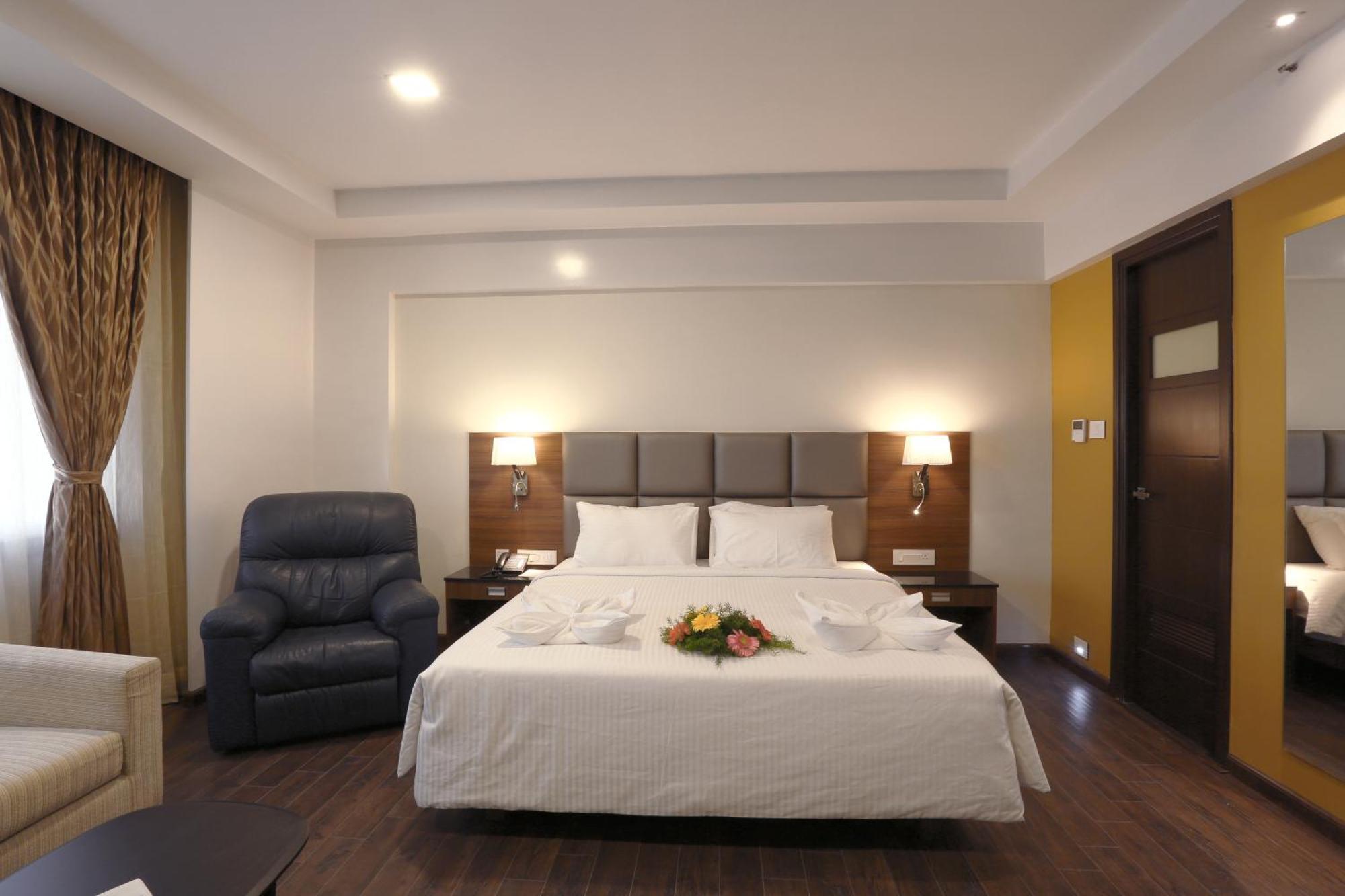 Fressotel Seetharam Coimbatore Esterno foto